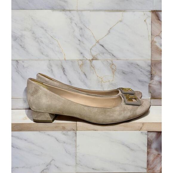 Tory Burch Tan Heels - Picture 2 of 7